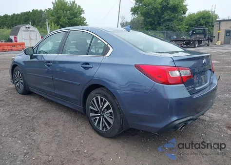 2018 Subaru Legacy 2.5I Premium z USA, uszkodzony, nr VIN 4S3BNAD60J3003172